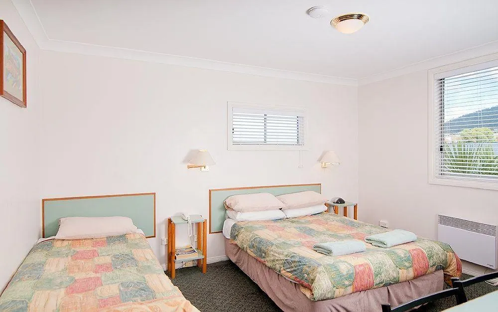 Hobart Tower Motel