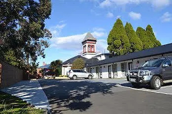 Hobart Tower Motel