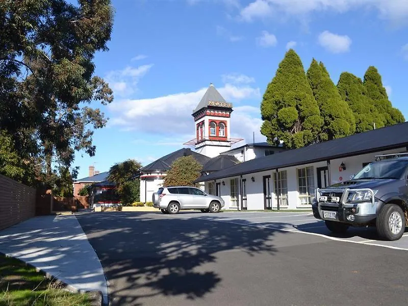 Hobart Tower Motel